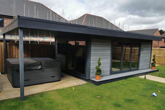 garden room with flyover no side decking brighton sussex