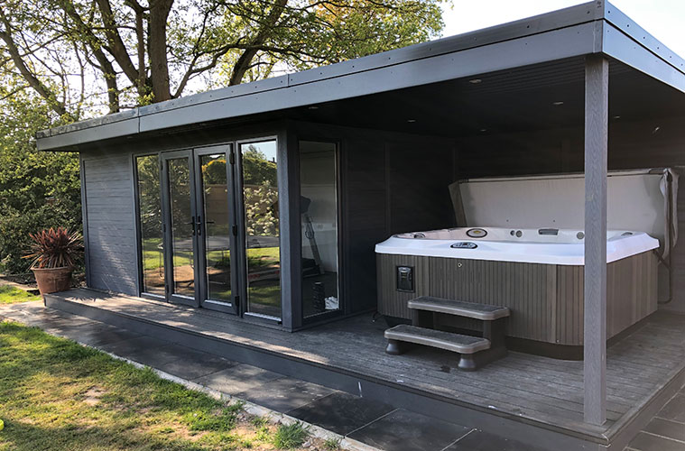 Garden room with double canopy